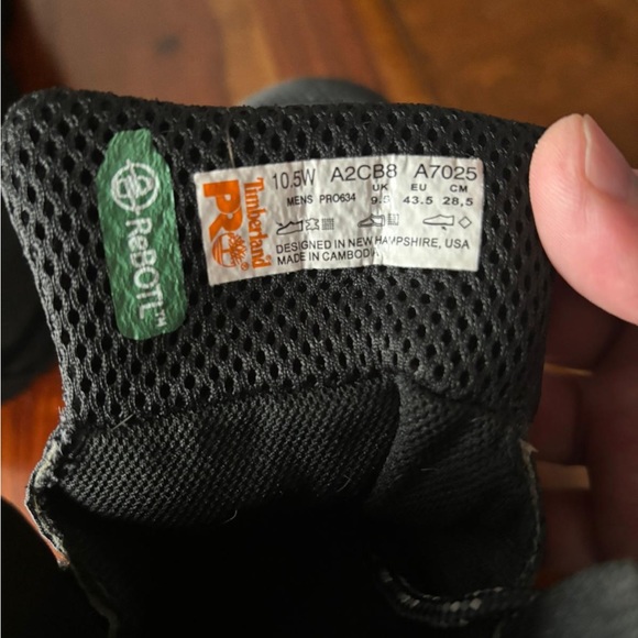 Timberland pro with Steel toe Protection in 10.5 - Picture 4 of 4